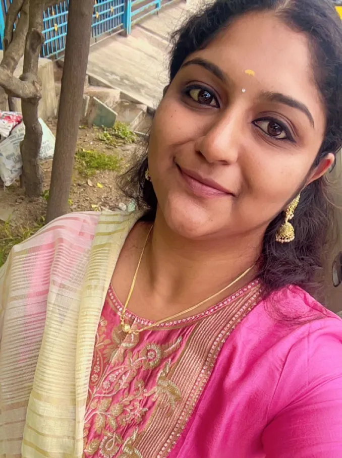 profile-pic